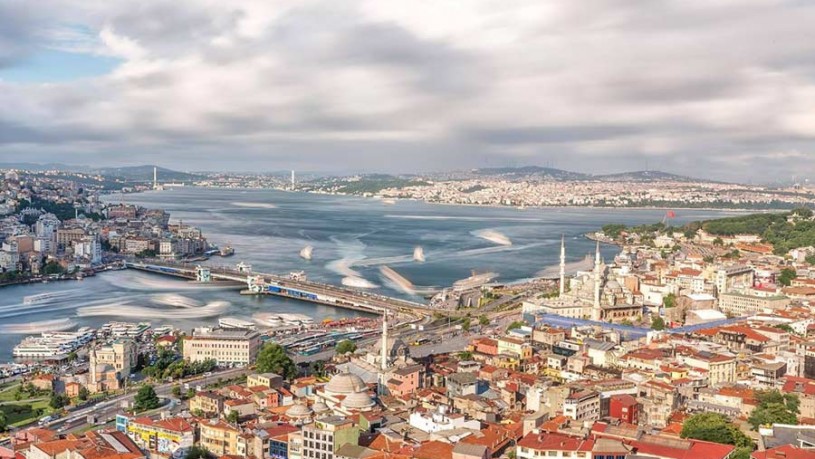 Discover the Historical Shores of Istanbul with a Bosphorus Tour